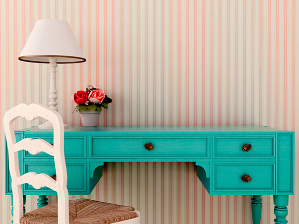 DIY: 5 Ways To Repurpose Old Furniture