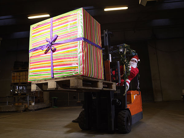 Holiday Shipping Tips - Innovative Packaging Ideas to Send Your Gifts Safely