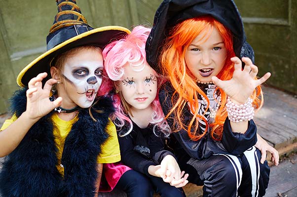 18 Tips For a Safe and Fun Halloween