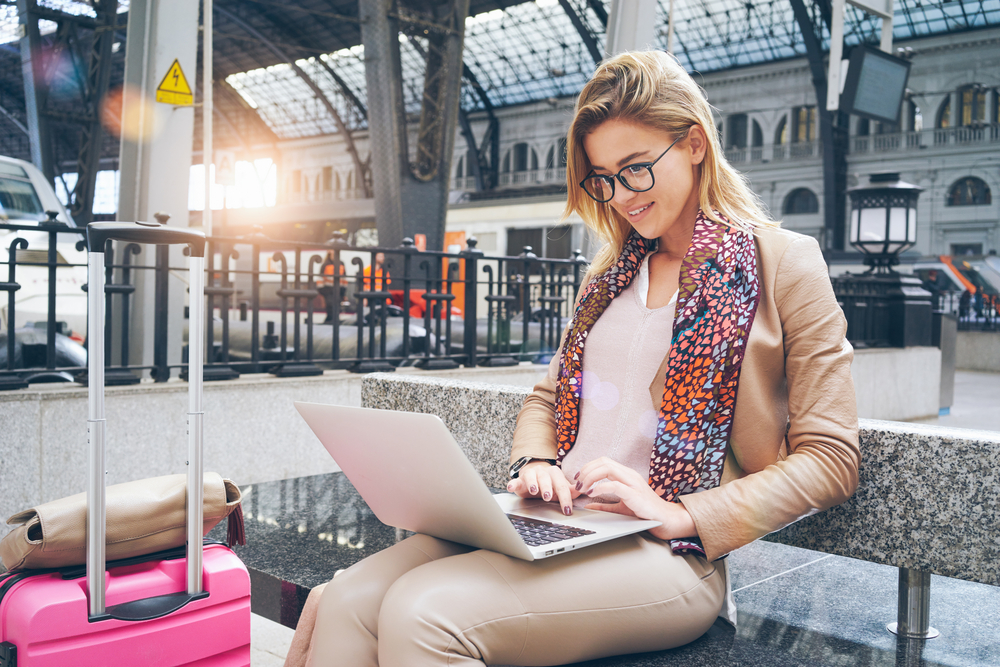 How to Work Remotely and Travel Price Self Storage