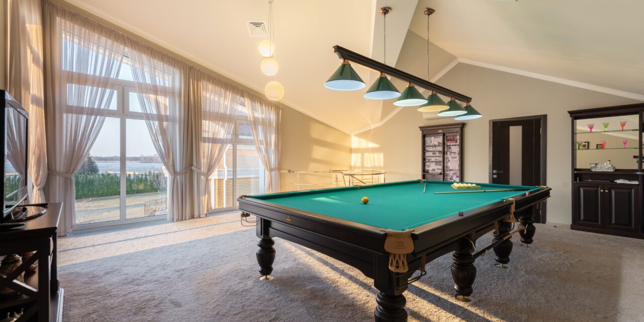 5 Steps on How to Move a Pool Table
