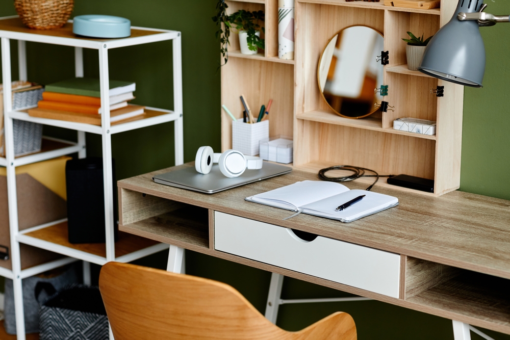 desk hutch