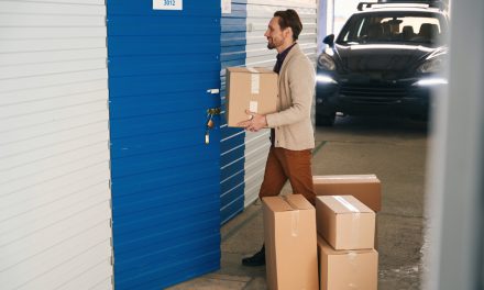 The Pros of Renting a Drive-Up Storage Unit