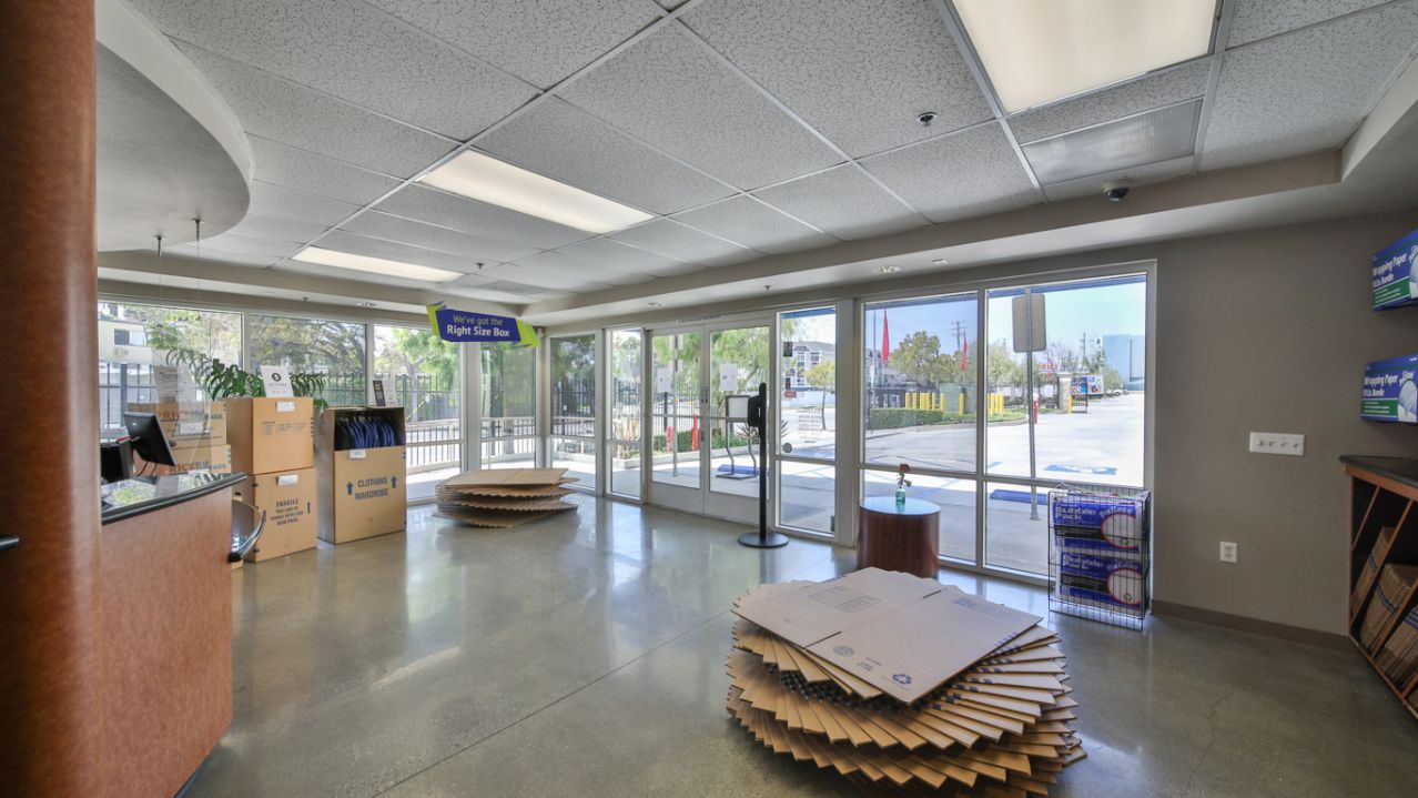 Price Self Storage National Blvd office