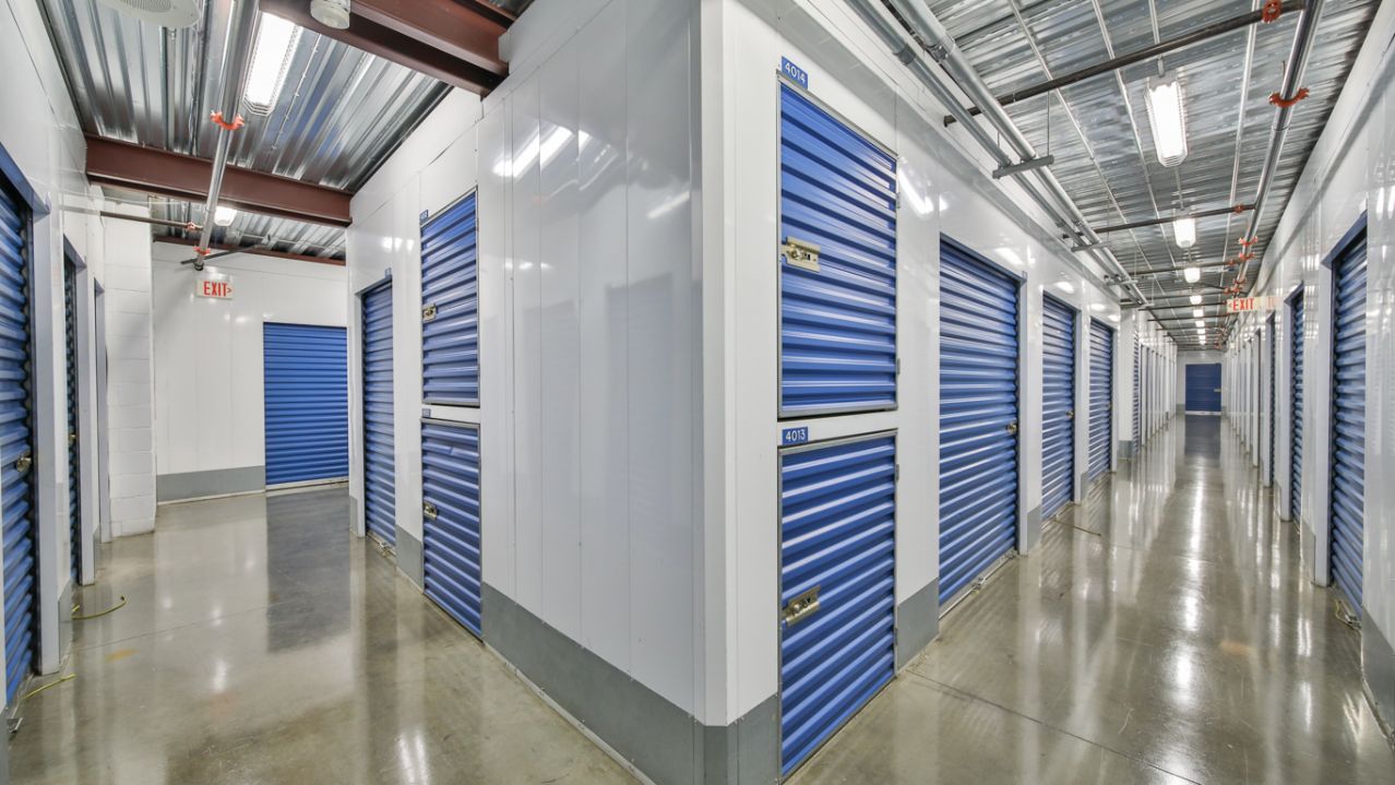 Price Self Storage National Blvd easy hallway access