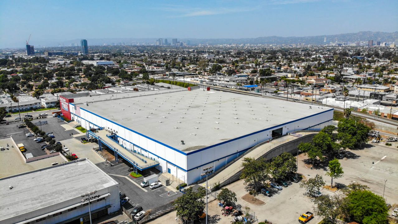 Price Self Storage West Los Angeles La Brea Avenue ramps allow drive-up vehicle access to upper level of facility