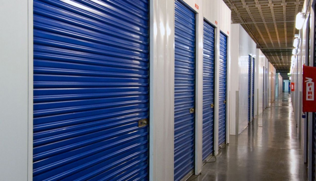 Outside drive up storage units with rollup doors