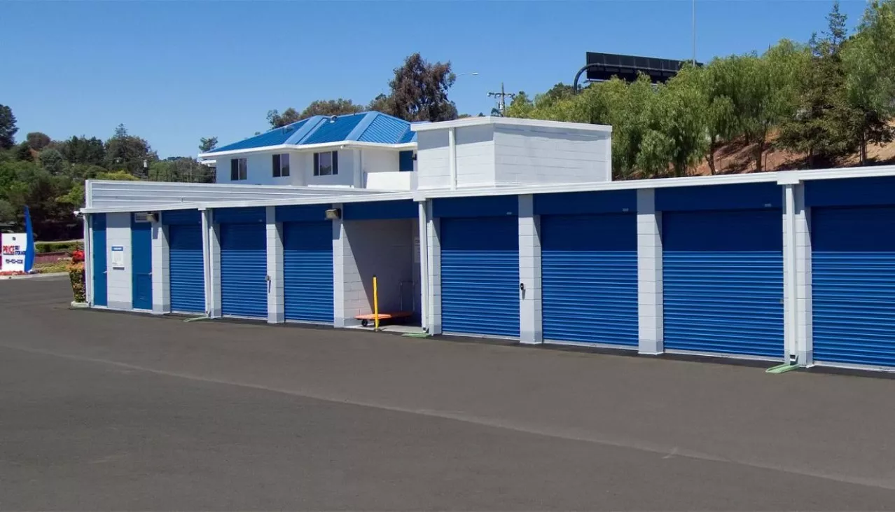 Price Self Storage Walnut Creek drive up access storage units with roll up doors