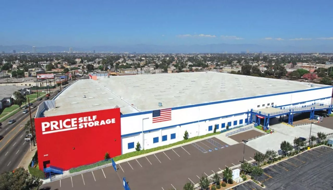 West Los Angeles Indoor & Outdoor Vehicle Storage Image 